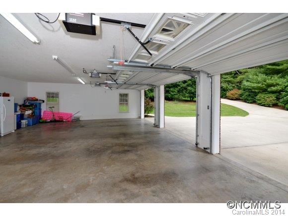 38 Franklin Farm Road Fletcher, NC 28732 - Photo 4 of 24 Gallery Image 4