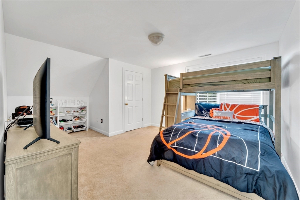 47 Fenwick Circle Methuen, MA 01844 - Photo 31 of 42 a room with gym equipment