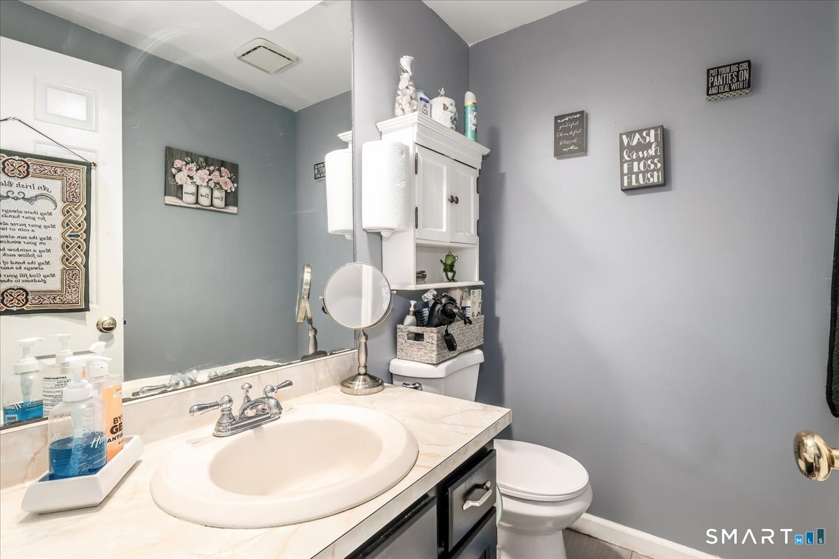 136 Pembroke Road, Unit 652 Danbury, CT 06811 - Photo 8 of 24