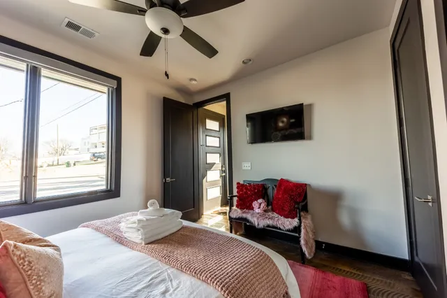 $5,995 | 1037 Southside Court, Unit 6, Nashville, TN 37203