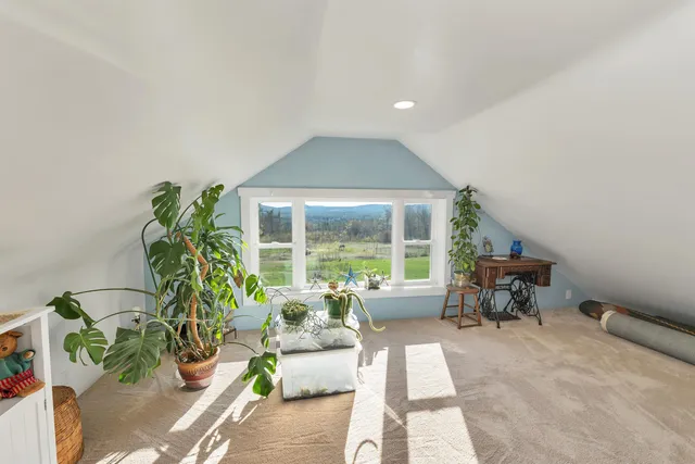 $525,000 | 45 Effingham Road, Ossipee, NH 03864