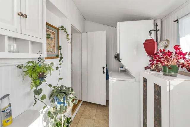 $525,000 | 45 Effingham Road, Ossipee, NH 03864