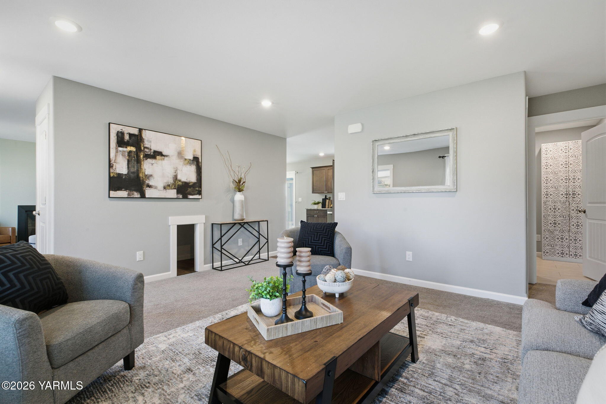 4902 Quail Court Yakima, WA 98901 - Photo 3 of 26 Hyde_260211_QuailCt_TerraceHts_12