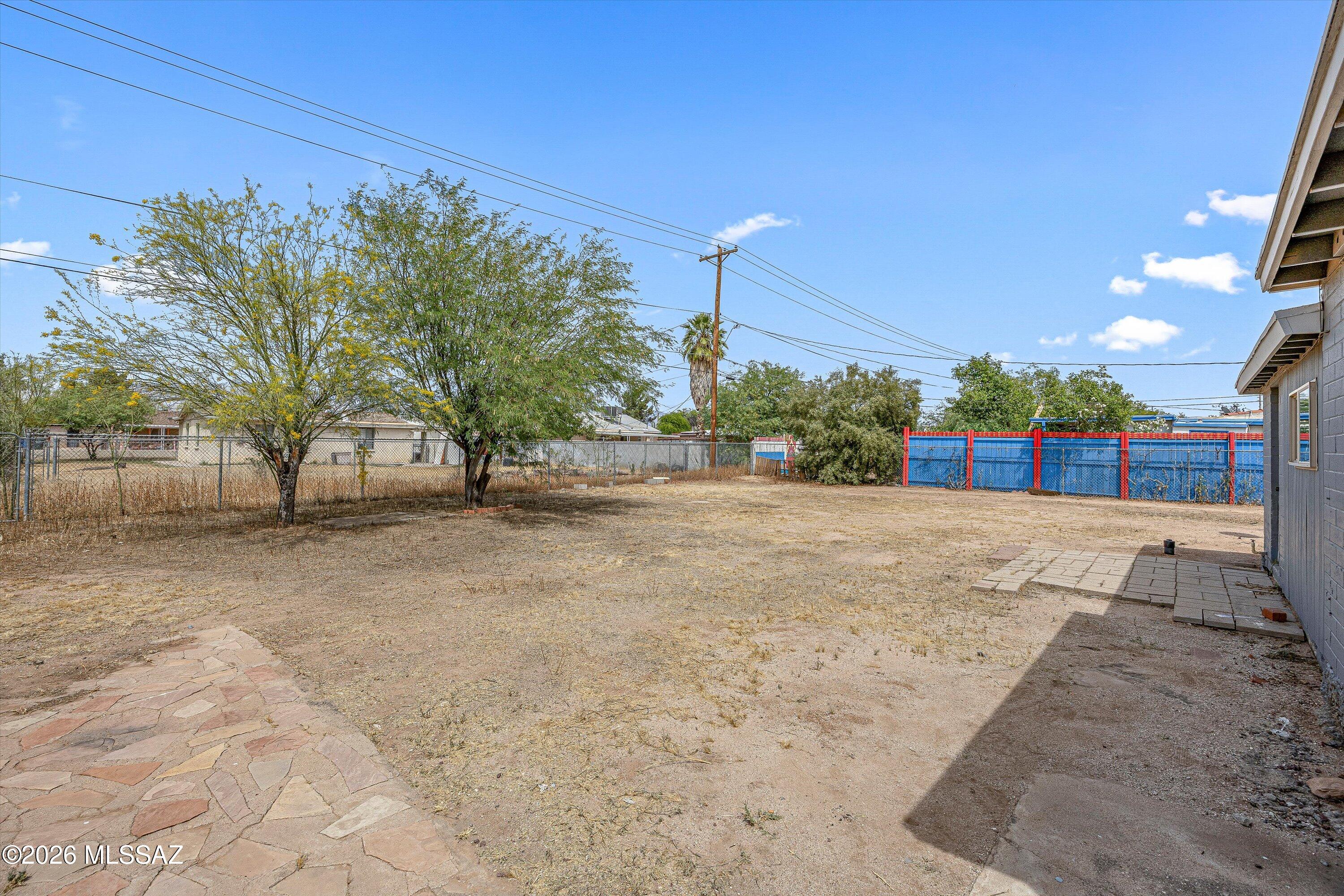 3321 East Silverlake Road Tucson, AZ 85713 - Photo 27 of 28 Backyard