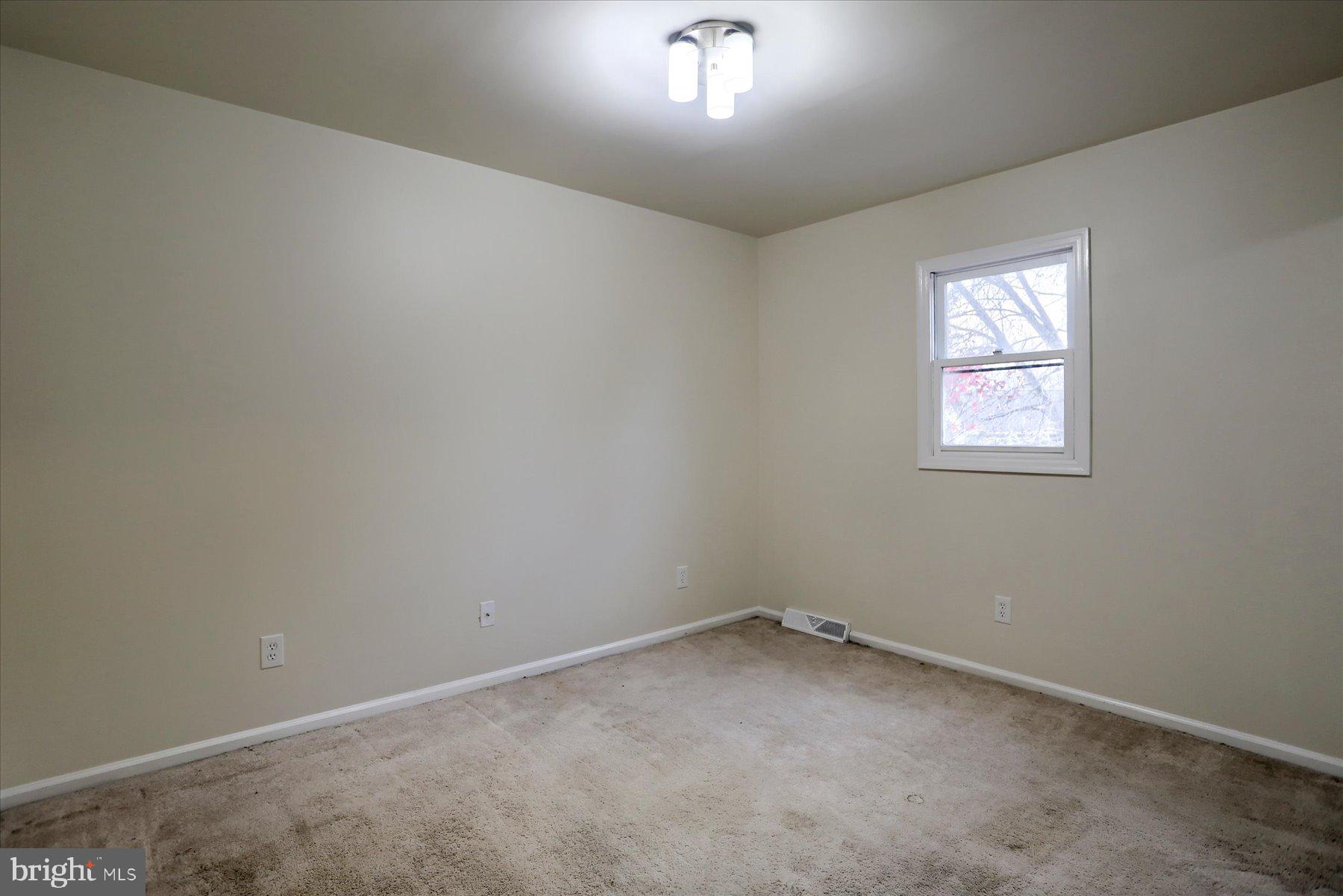 1795 Wilderness Road Lancaster, PA 17603 - Photo 12 of 36 1st Bedroom-Main Level