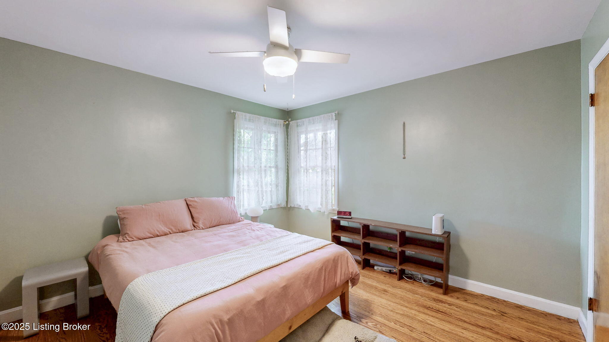 5303 Park Road Louisville, KY 40214 - Photo 12 of 28 18-web-or-mls-5303 Park Rd Louisville KY
