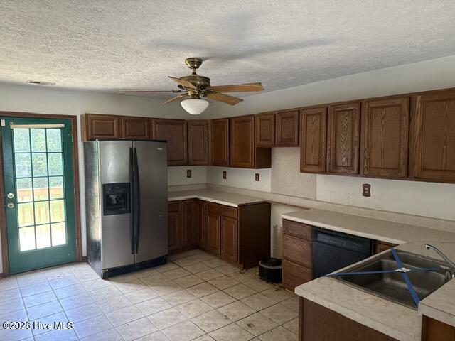 1175 Belangia Road Havelock, NC 28532 - Photo 3 of 20 Kitchen 2
