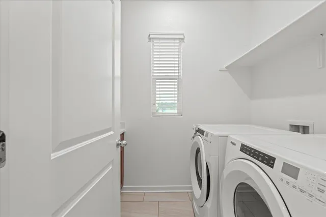 $399,900 | 5301 East Commerce Way, Unit 56101, Sacramento, CA 95835