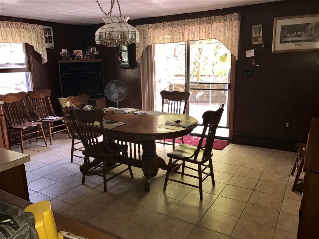 3862 Anderson Road Gibsonia, PA 15044 - Photo 14 of 15 Lower dining area