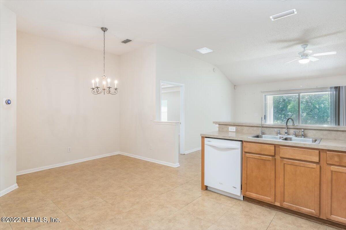 11726 Raindrop Road Jacksonville, FL 32219 - Photo 12 of 36 eat in kitchen