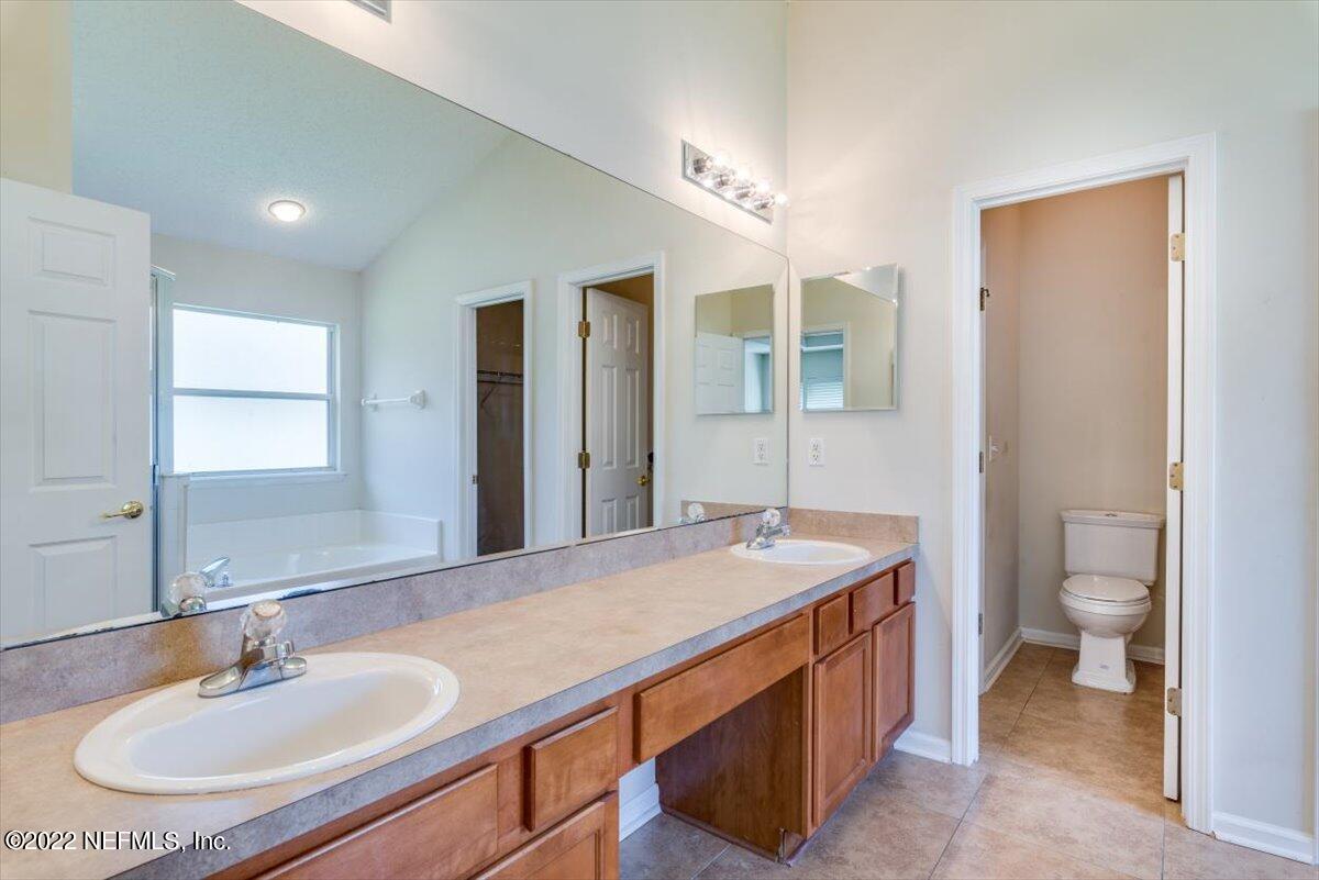 11726 Raindrop Road Jacksonville, FL 32219 - Photo 23 of 36 master bath