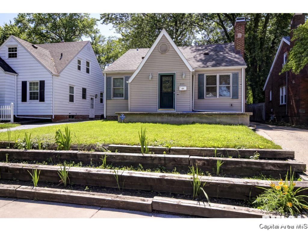 2651 South 8th Street Springfield, IL 62703 - Photo 1 of 35