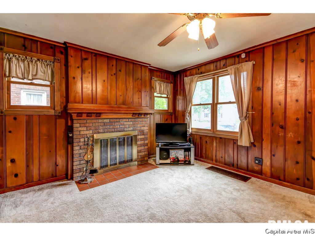 2651 South 8th Street Springfield, IL 62703 - Photo 11 of 35