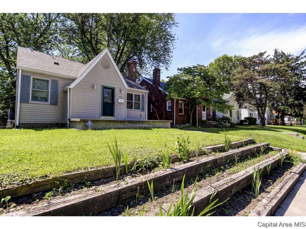 2651 South 8th Street Springfield, IL 62703 - Photo 6 of 35