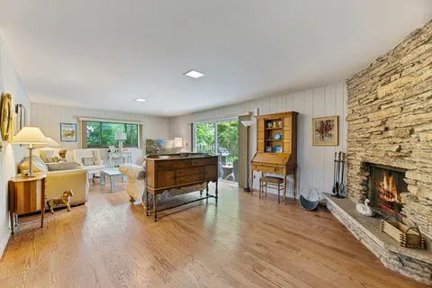 $795,000 | 460 Hazel Avenue, Highland Park, IL 60035