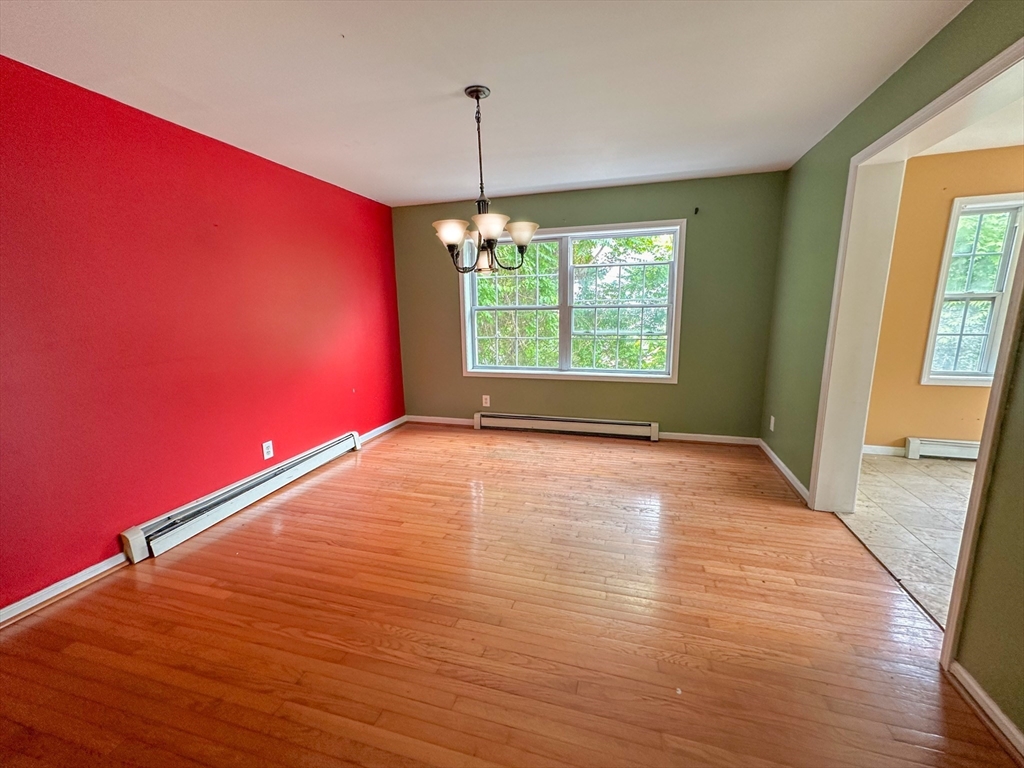 20 Groton Place Worcester, MA 01604 - Photo 9 of 15