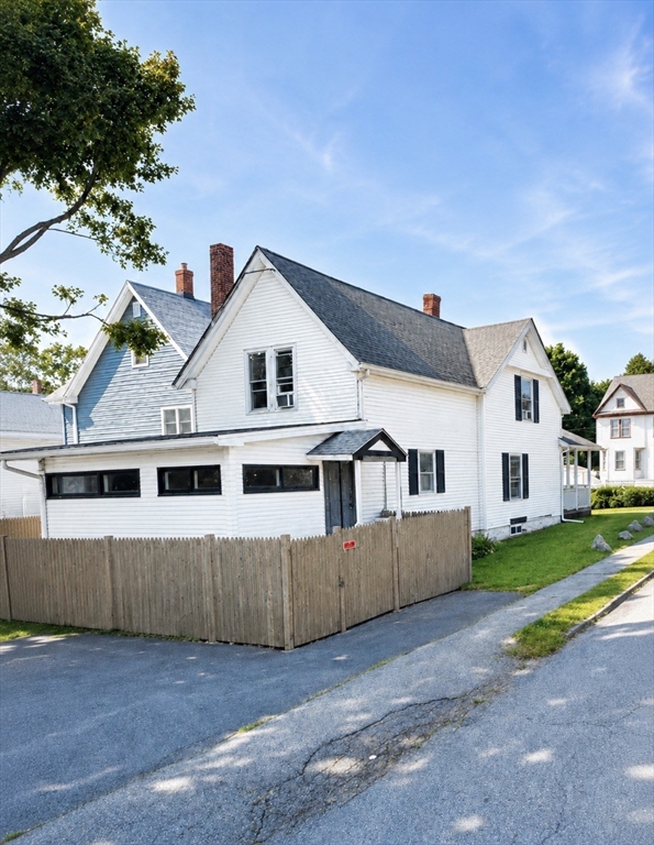 29 Birch Street Saugus, MA 01906 - Photo 6 of 30