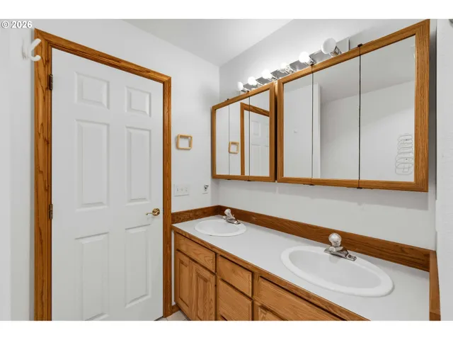 $500,000 | 615 Seabird Drive, Bandon, OR 97411