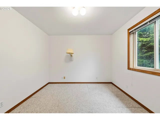 $500,000 | 615 Seabird Drive, Bandon, OR 97411