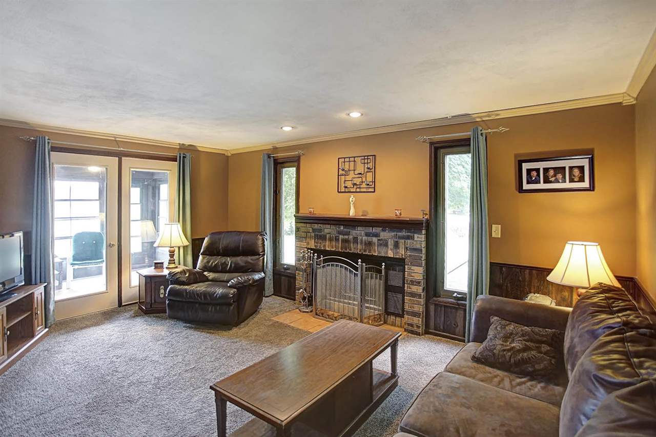 2209 West Hamilton Road South Fort Wayne, IN 46819 - Photo 5 of 34