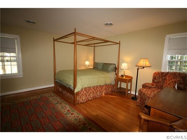 12831 Foxstone Road Midlothian, VA 23113 - Photo 13 of 26 Master bedroom