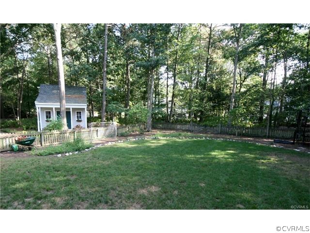 12831 Foxstone Road Midlothian, VA 23113 - Photo 24 of 26 Fenced rear yard