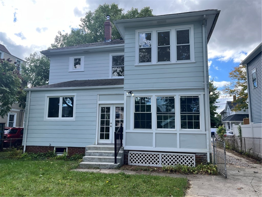 111 Rutherglen Avenue Providence, RI 02907 - Photo 38 of 38