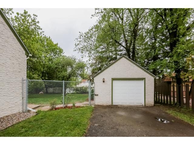 1066 County B Road West Roseville, MN 55113 - Photo 15 of 18