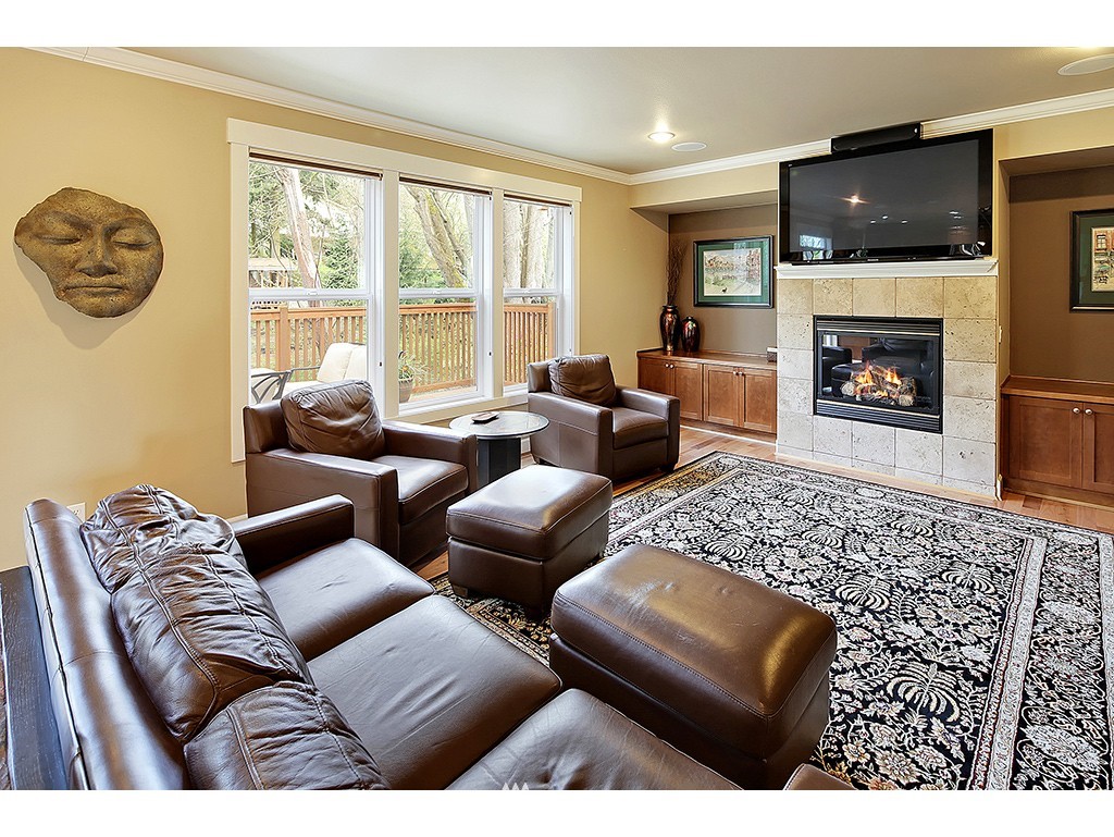 1306 North 27th Court Renton, WA 98056 - Photo 4 of 22
