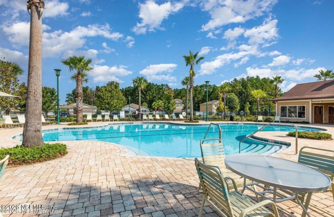 6906 Myrtle Oak Road Jacksonville, FL 32219 - Photo 23 of 24 community pool