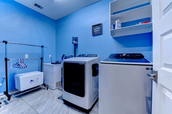 $477,000 | 6242 Avon Landing Lane, Spring, TX 77379