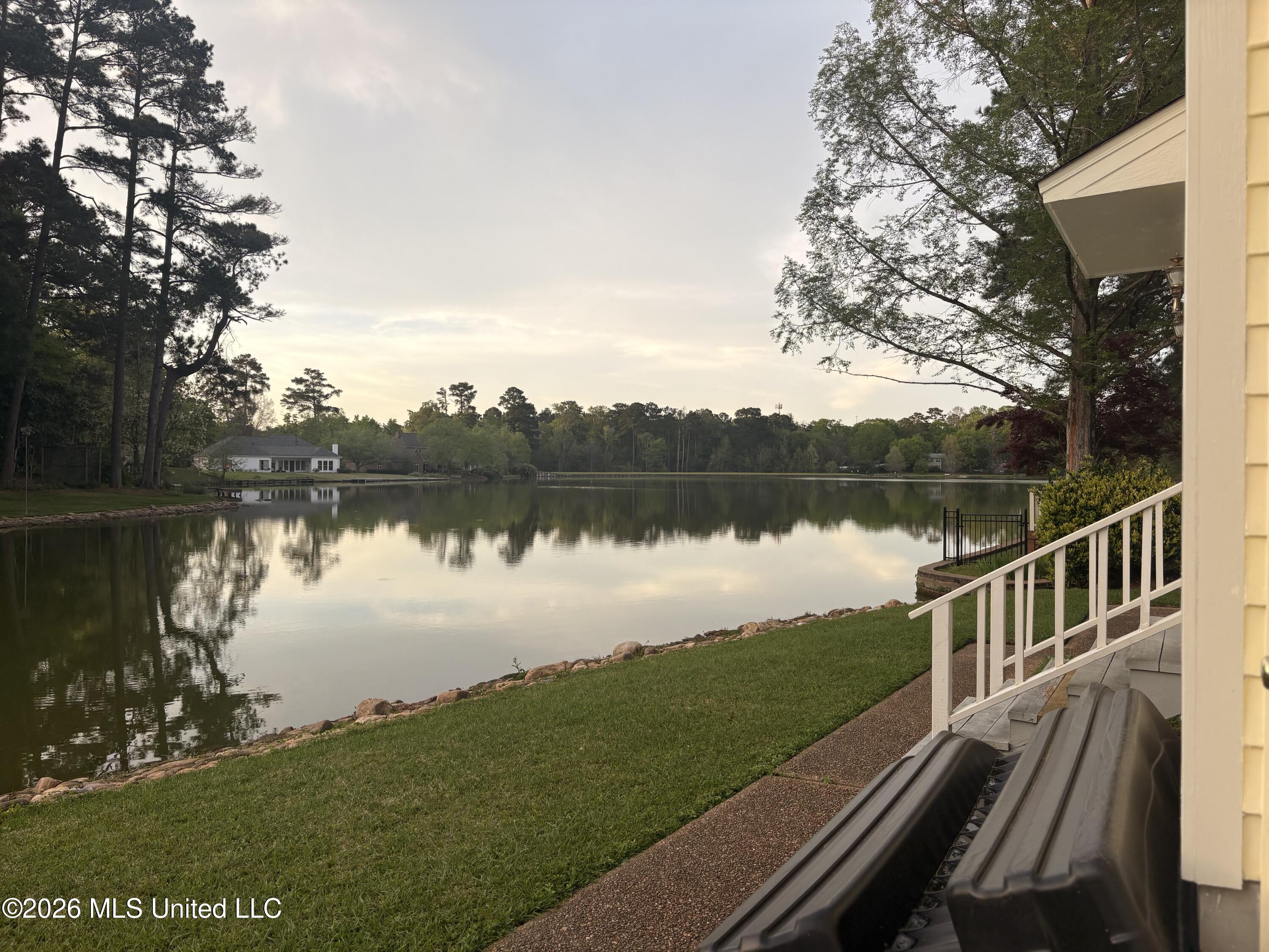 4 Spring Lake Point Pearl, MS 39208 - Photo 6 of 31 IMG_8108