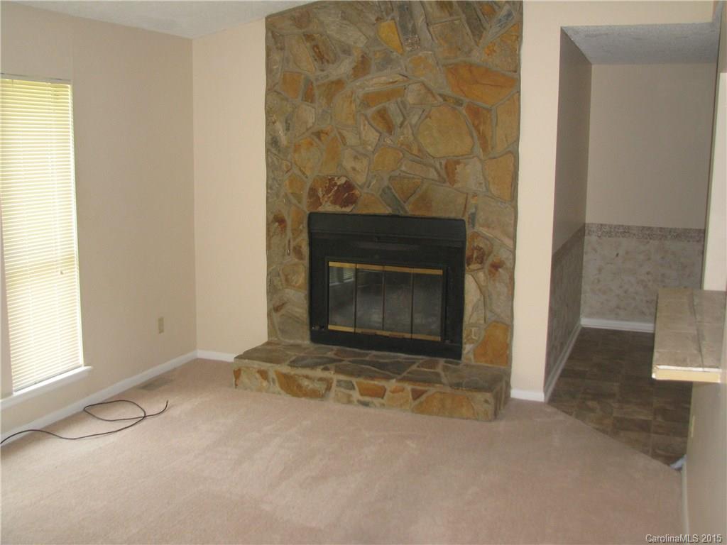 6408 Piney Path Road Charlotte, NC 28212 - Photo 2 of 10