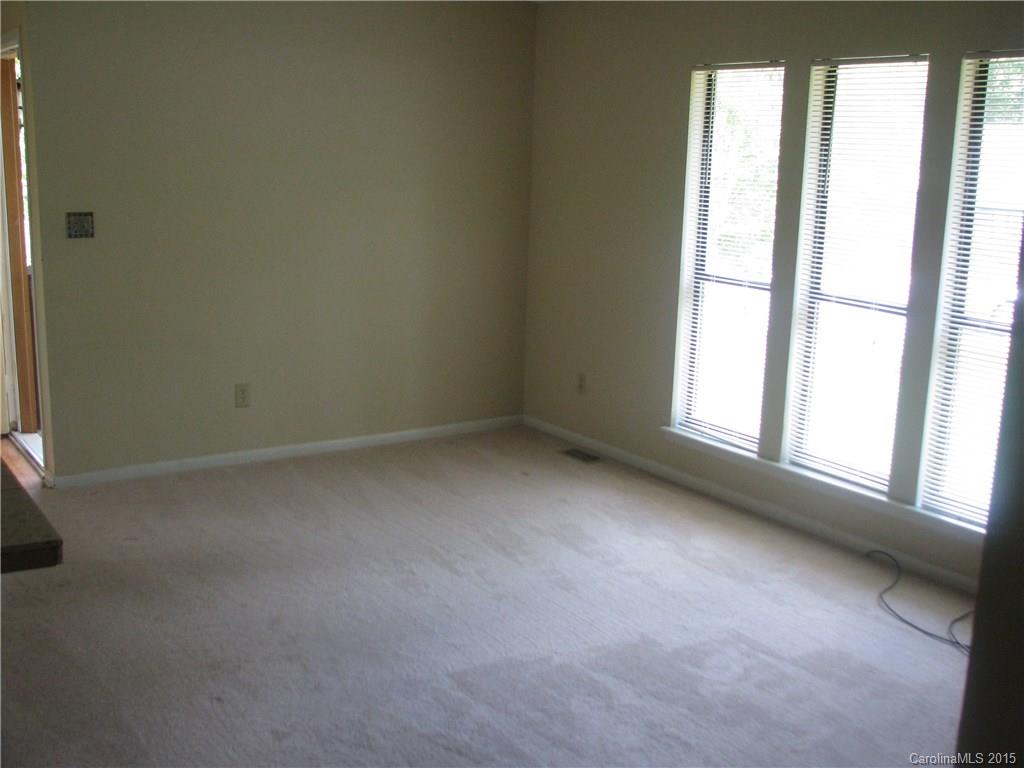 6408 Piney Path Road Charlotte, NC 28212 - Photo 3 of 10