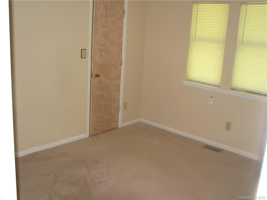 6408 Piney Path Road Charlotte, NC 28212 - Photo 6 of 10