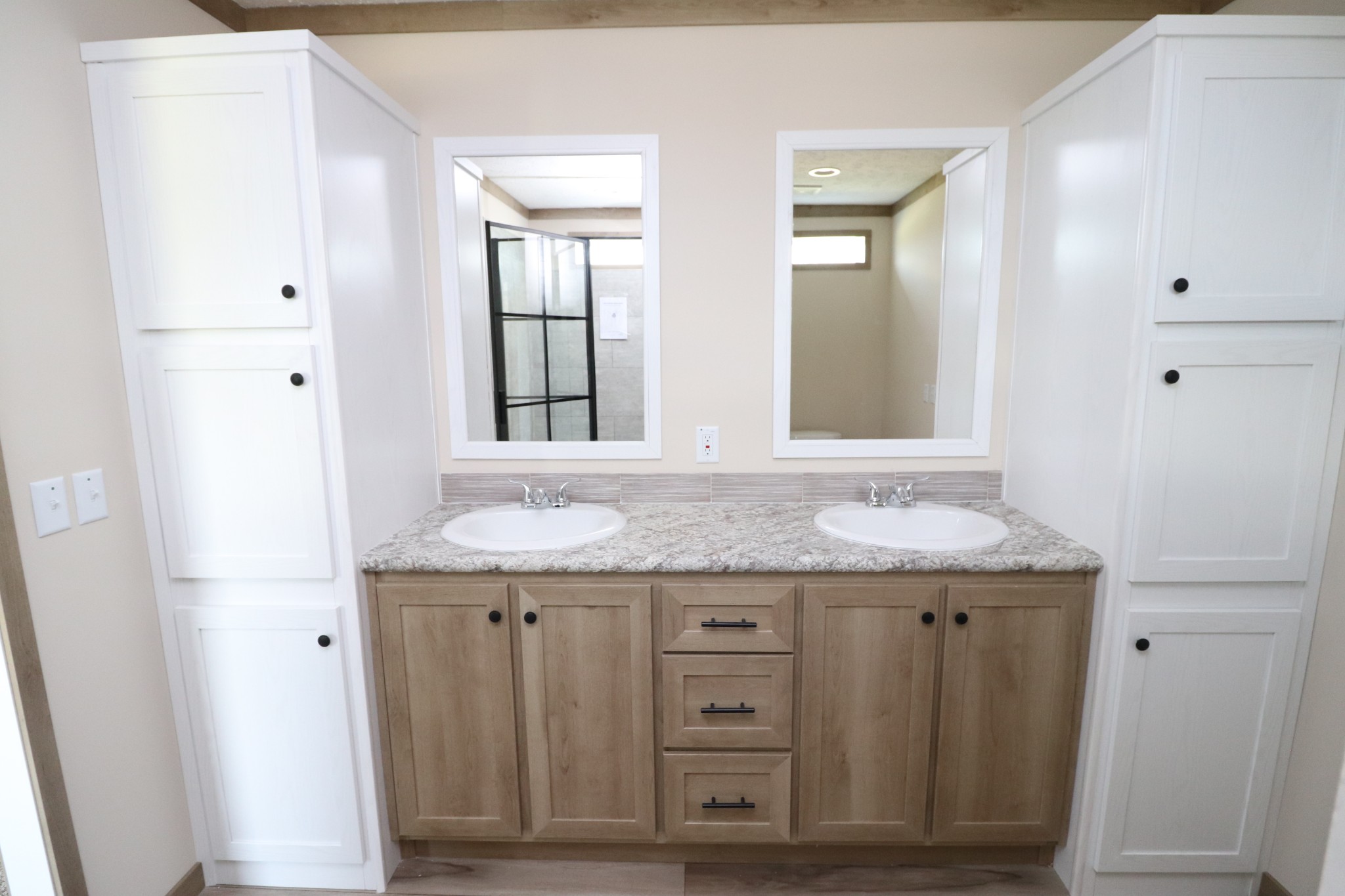 780 Nixon Road Red Boiling Springs, TN 37150 - Photo 14 of 25 a bathroom with a granite countertop sink and a mirror