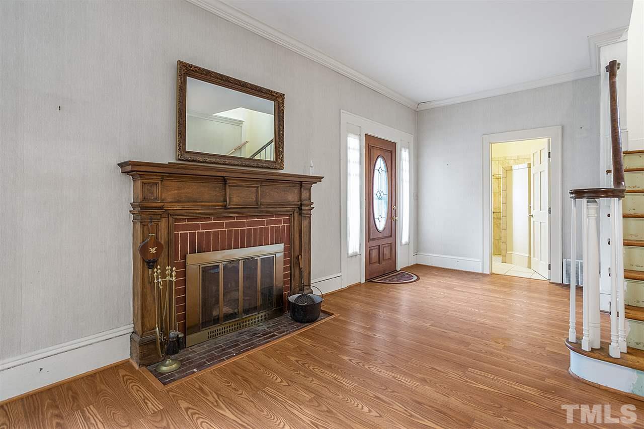1826 White Oak Road Raleigh, NC 27608 - Photo 2 of 30