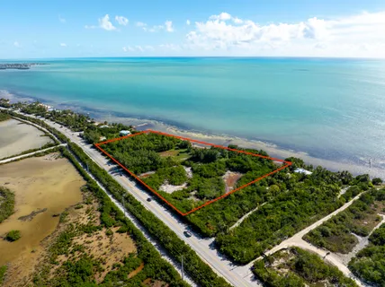 $11,500,000 | 57478 Overseas Highway, Marathon, FL 33050