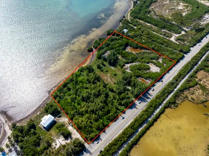 $10,500,000 | 57478 Overseas Highway, Marathon, FL 33050