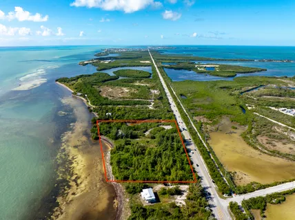 $10,500,000 | 57478 Overseas Highway, Marathon, FL 33050