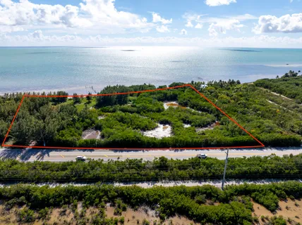 $10,500,000 | 57478 Overseas Highway, Marathon, FL 33050