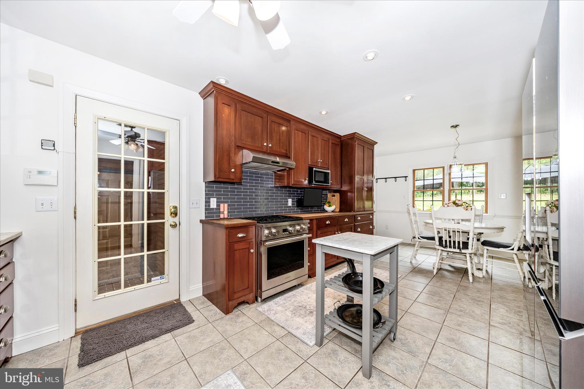 15810 Spade Road Hagerstown, MD 21740 - Photo 6 of 76 Kitchen