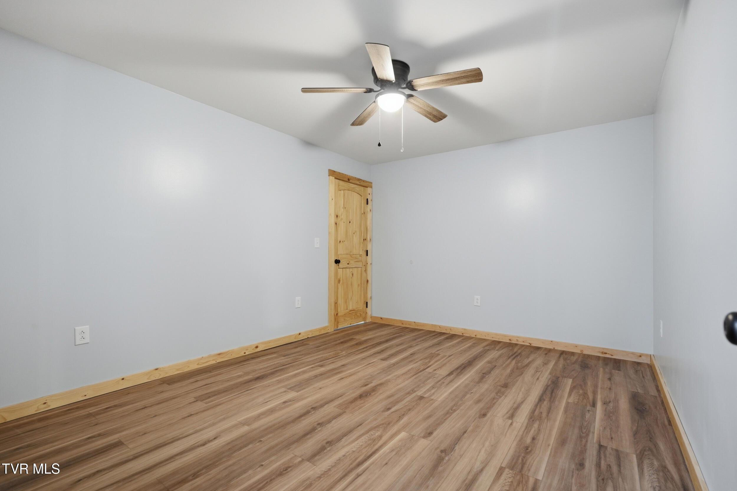 14722 Bull Run Road Coeburn, VA 24230 - Photo 14 of 37 21_14722 bull run rd-29