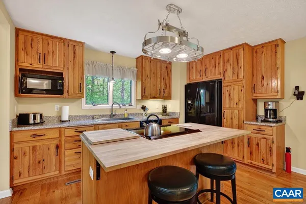 $575,000 | 93 Honey Locust Lane, Nellysford, VA 22958