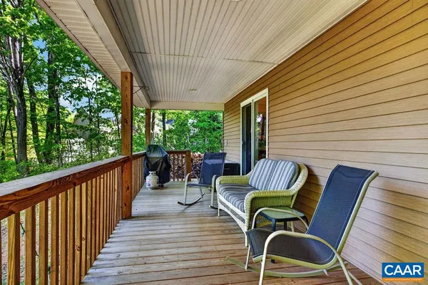 $575,000 | 93 Honey Locust Lane, Nellysford, VA 22958