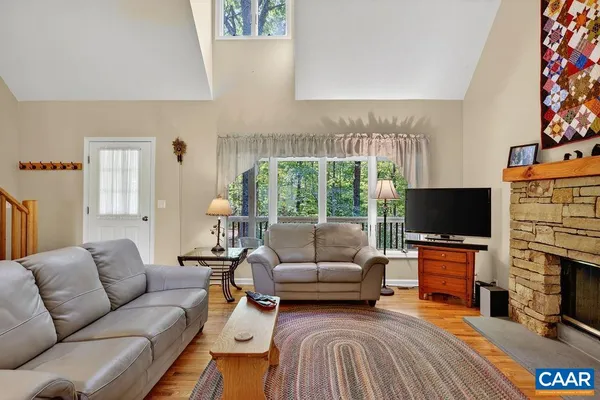 $575,000 | 93 Honey Locust Lane, Nellysford, VA 22958