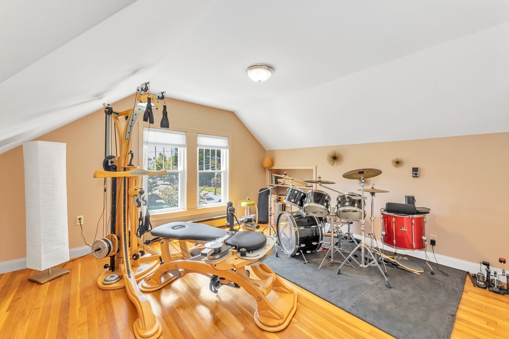 54 Summit Street Boston, MA 02136 - Photo 20 of 27 Gallery Image 20