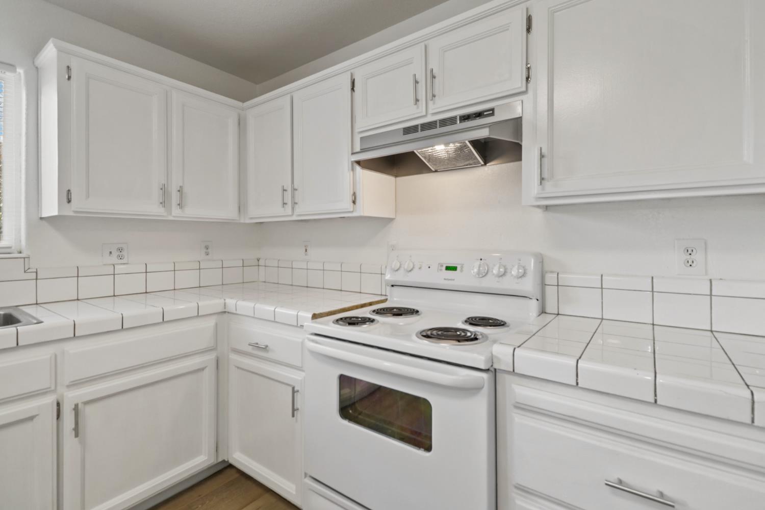 125 Ford Road Sacramento, CA 95838 - Photo 11 of 39