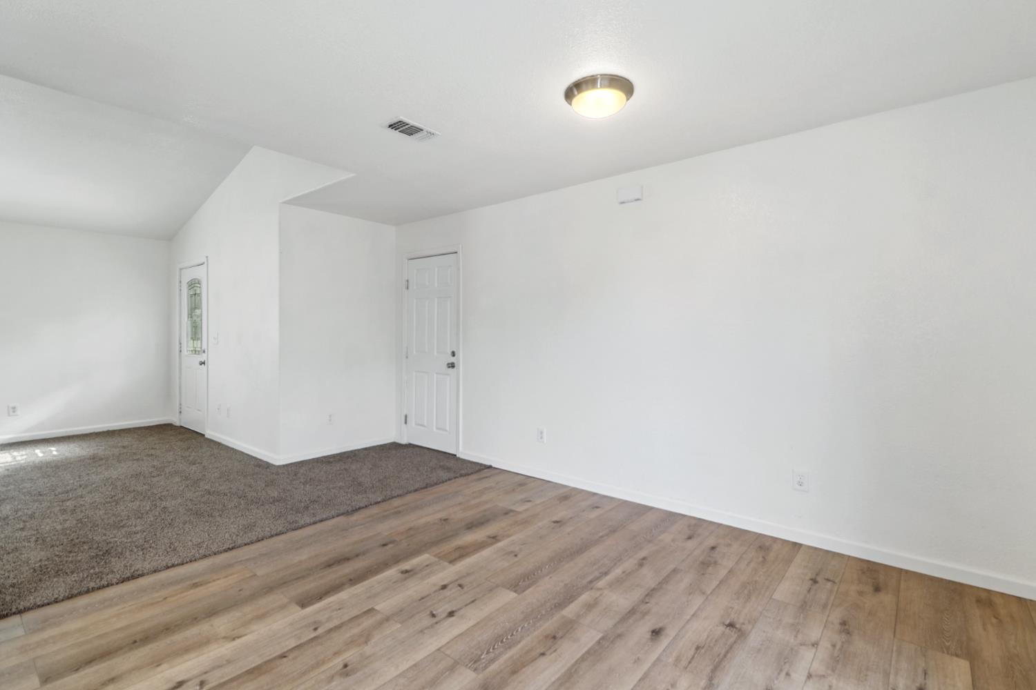 125 Ford Road Sacramento, CA 95838 - Photo 15 of 39