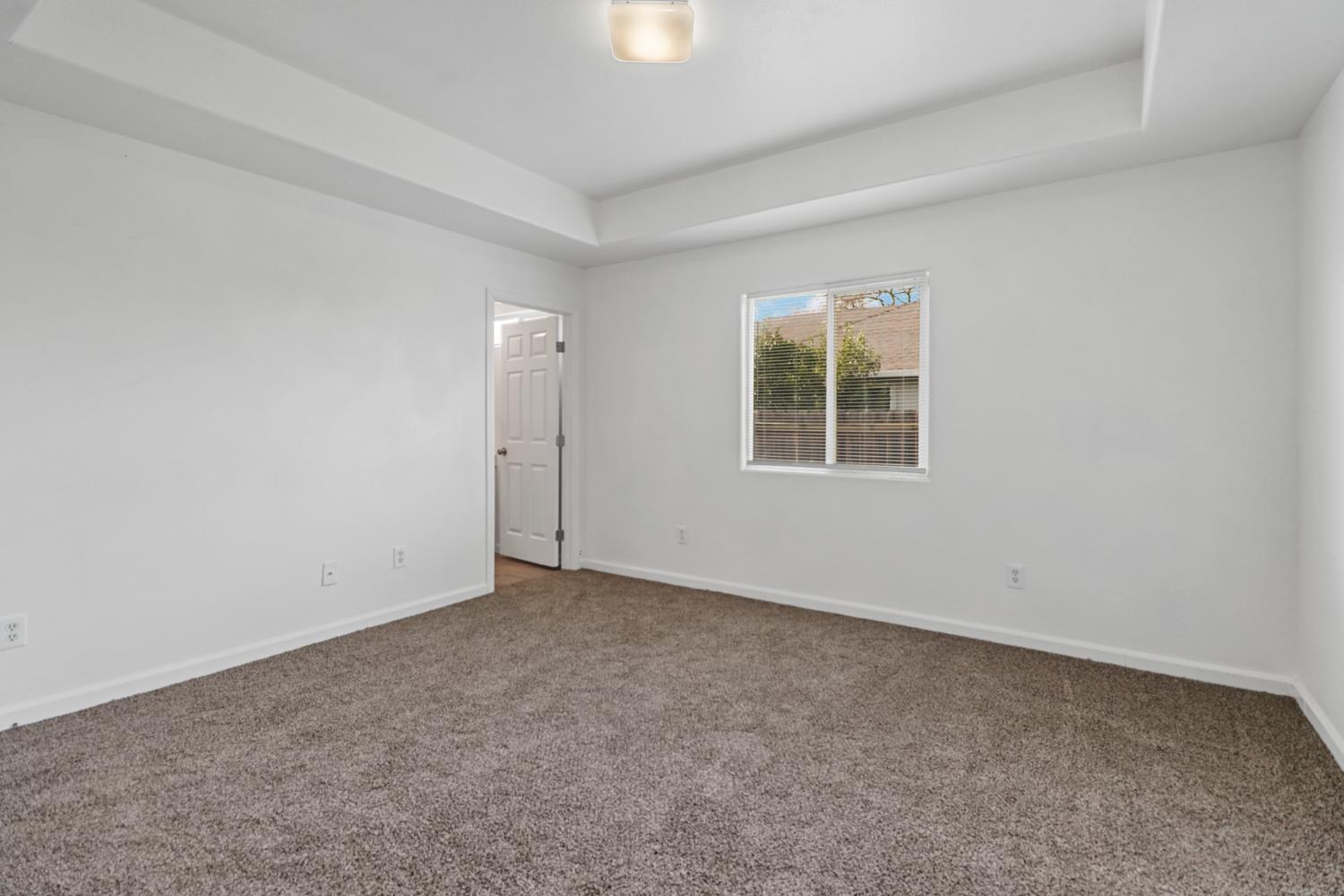 125 Ford Road Sacramento, CA 95838 - Photo 17 of 39